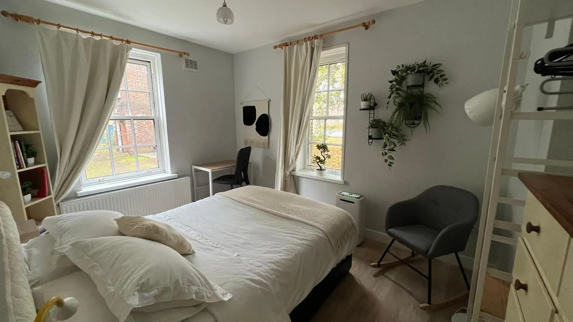 Stylish Apt In A 1938 Building With Parking 런던